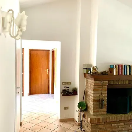 Lägenhet Gubbio-gualdo Tadino Incantevole Mansarda Con Terrazza *
