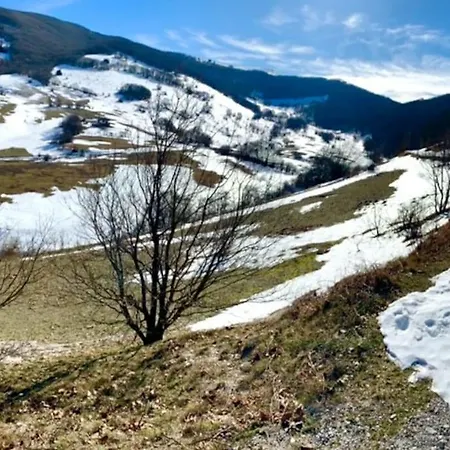 Gubbio-gualdo Tadino Incantevole Mansarda Con Terrazza Lejlighed *