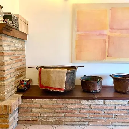 Gubbio-gualdo Tadino Incantevole Mansarda Con Terrazza Lägenhet Gualdo Tadino